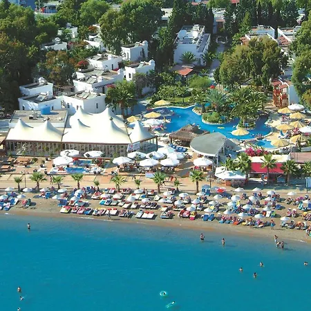 Отель Very Chic Bodrum Adult Only 5*